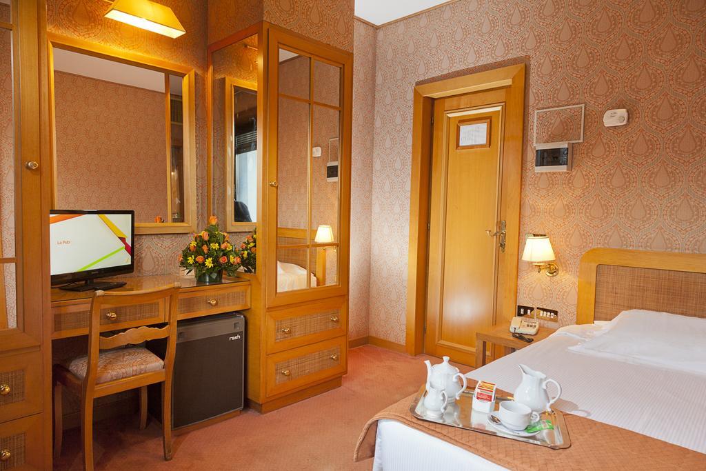 Polo Hotel Рим Экстерьер фото