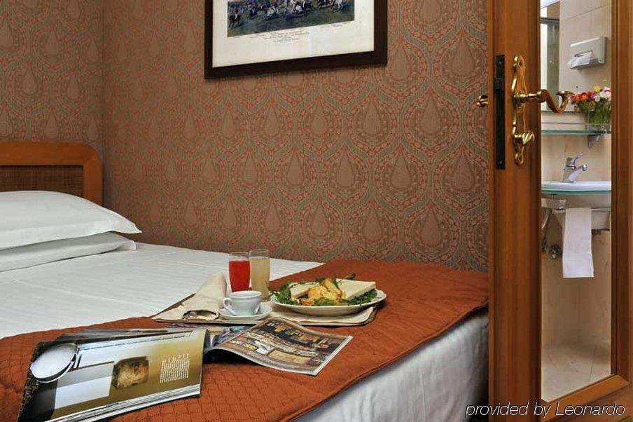 Polo Hotel Рим Номер фото