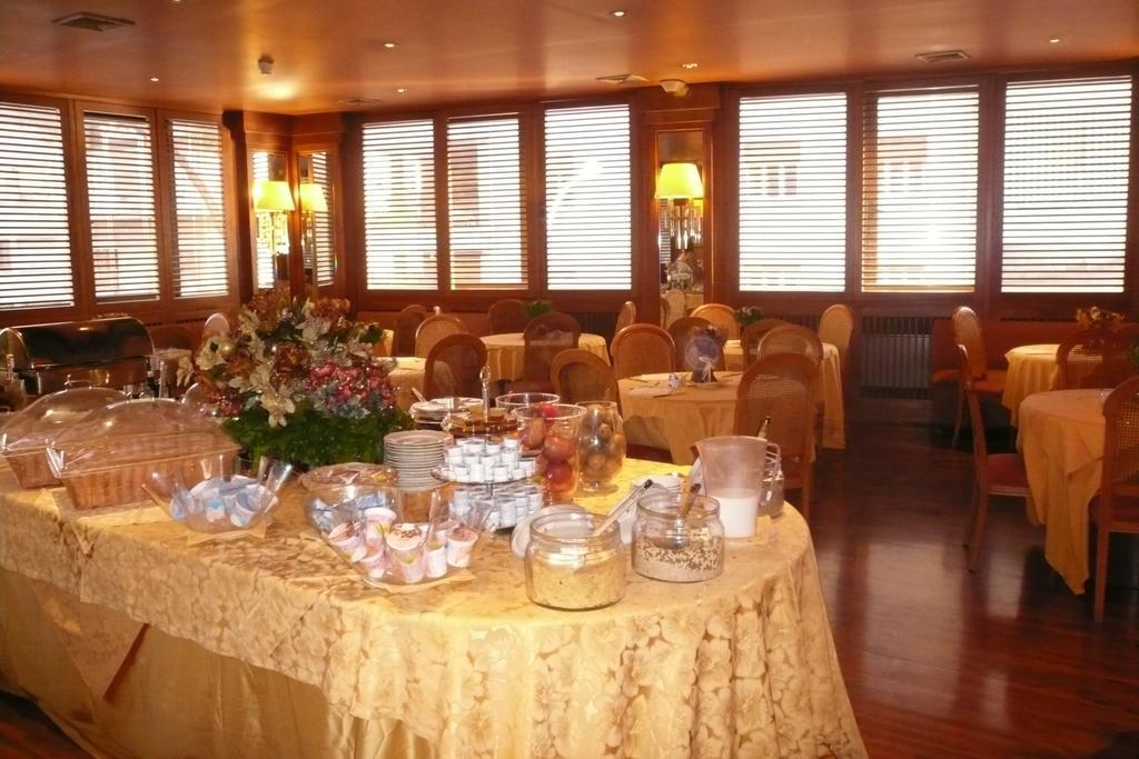 Polo Hotel Рим Экстерьер фото